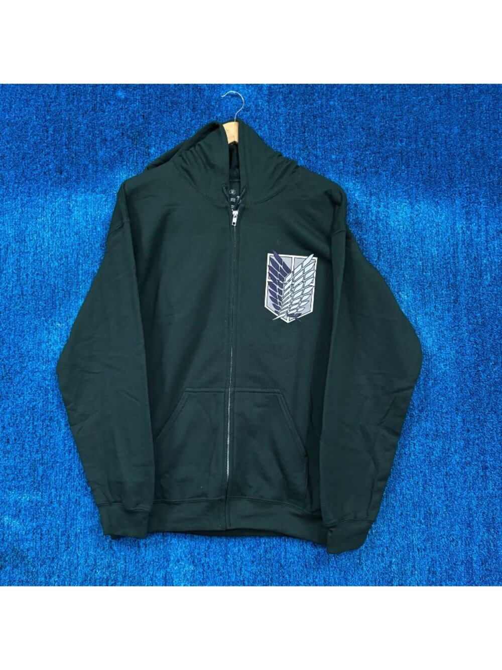 Attack on Titans Anime Green Zip-Up Hoodie Size Medium